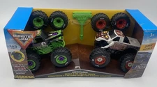 Monster Jam Mechanix 2 Pack Grave Digger & Zombie 1:43 Build & Re-Build Trucks