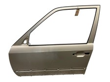 Mercedes W124 Limousine Fahrert&uuml;r 702 Rauchsilber Metallic Vorne Links Seitent&uuml;r
