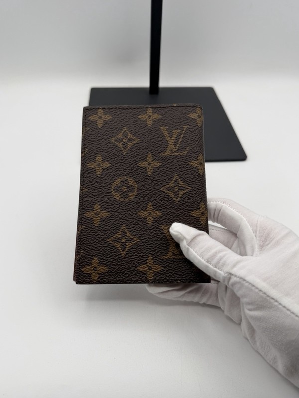 Louis Vuitton Monogram Brown leather Passport Pocket Organizer Mens Wallet