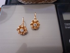 ORECCHINI A FIORE  IN ORO GIALLO 18 KT 750 CON ZIRCONE  ( ARTIGIANATO SARDO )