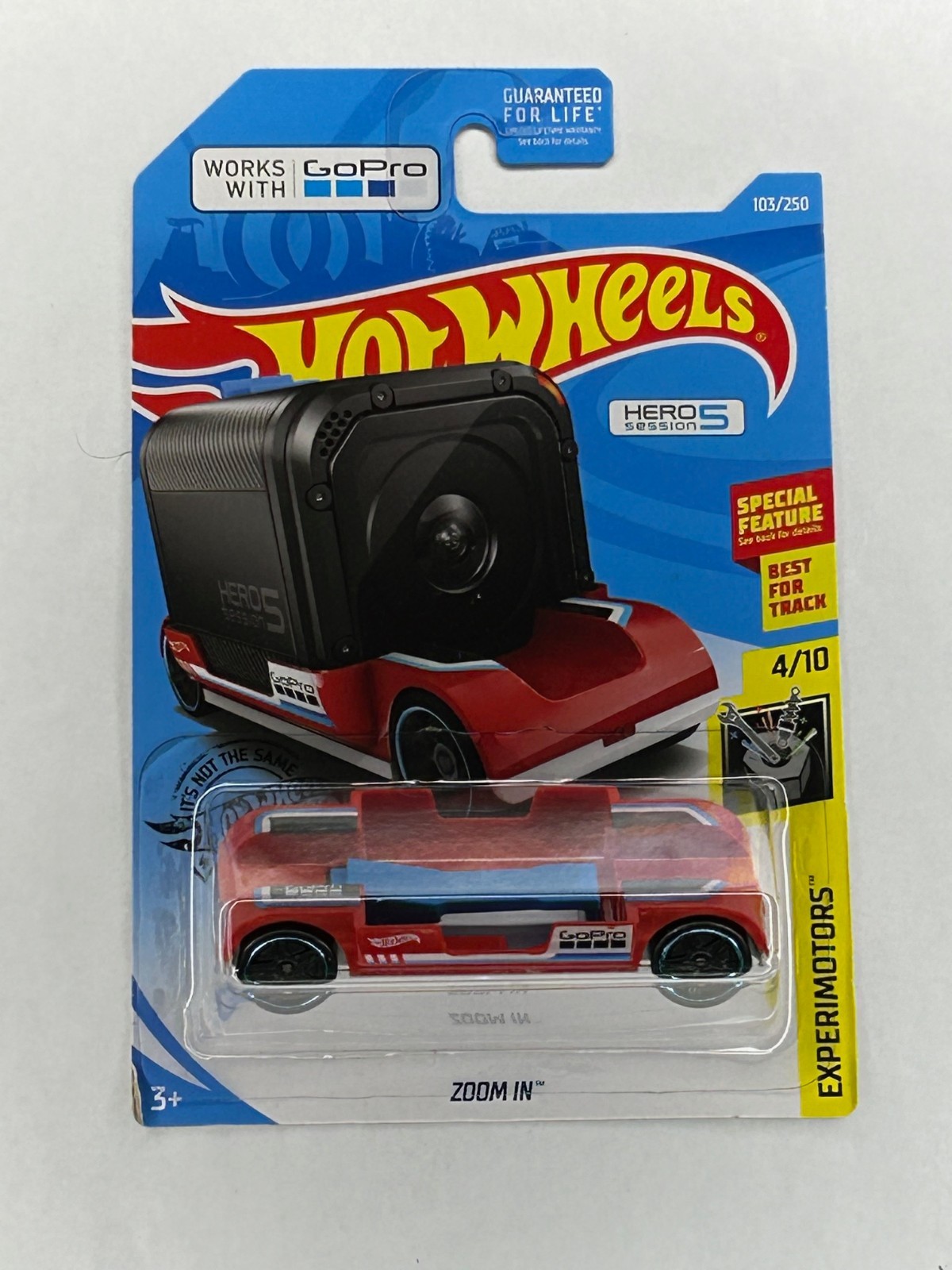 Hot Wheels Red Zoom In #103/250 Experimotors works with GoPro  4/10 New Nip