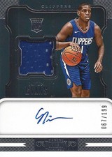 2017-18 Panini Dominion Basketball Cards 17