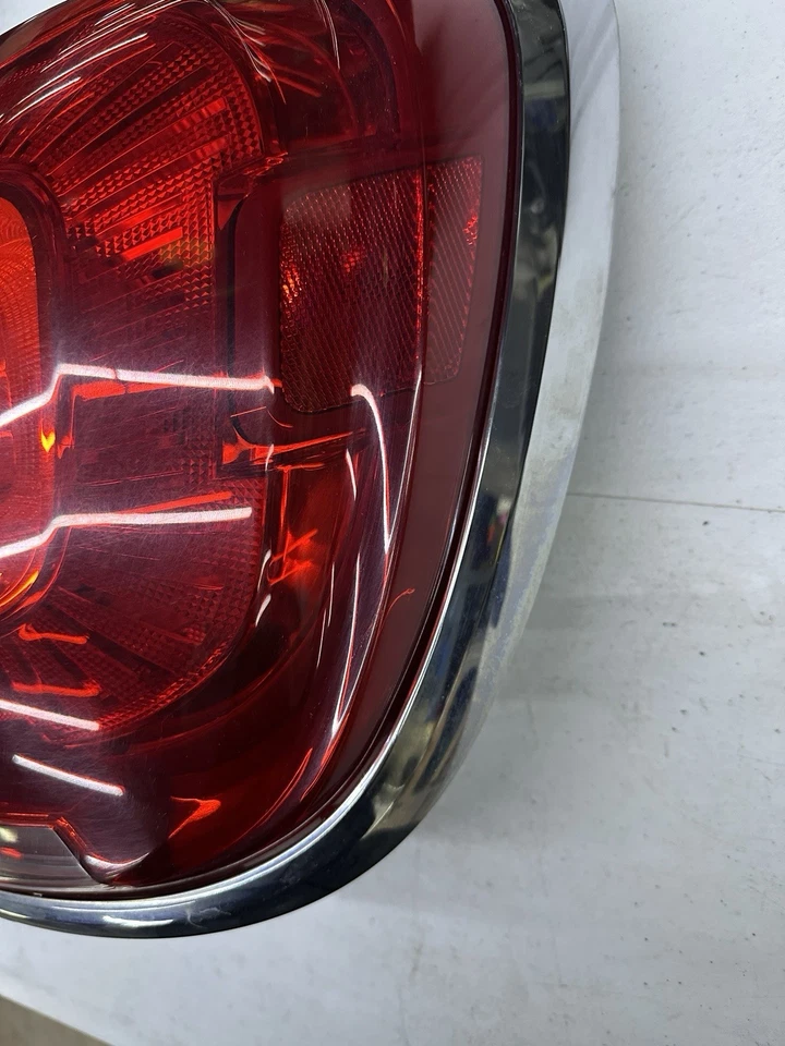 2016-2018 Fiat 500X Rear Right Passenger Side Tail Light Brake Lamp Foto 3 de 4