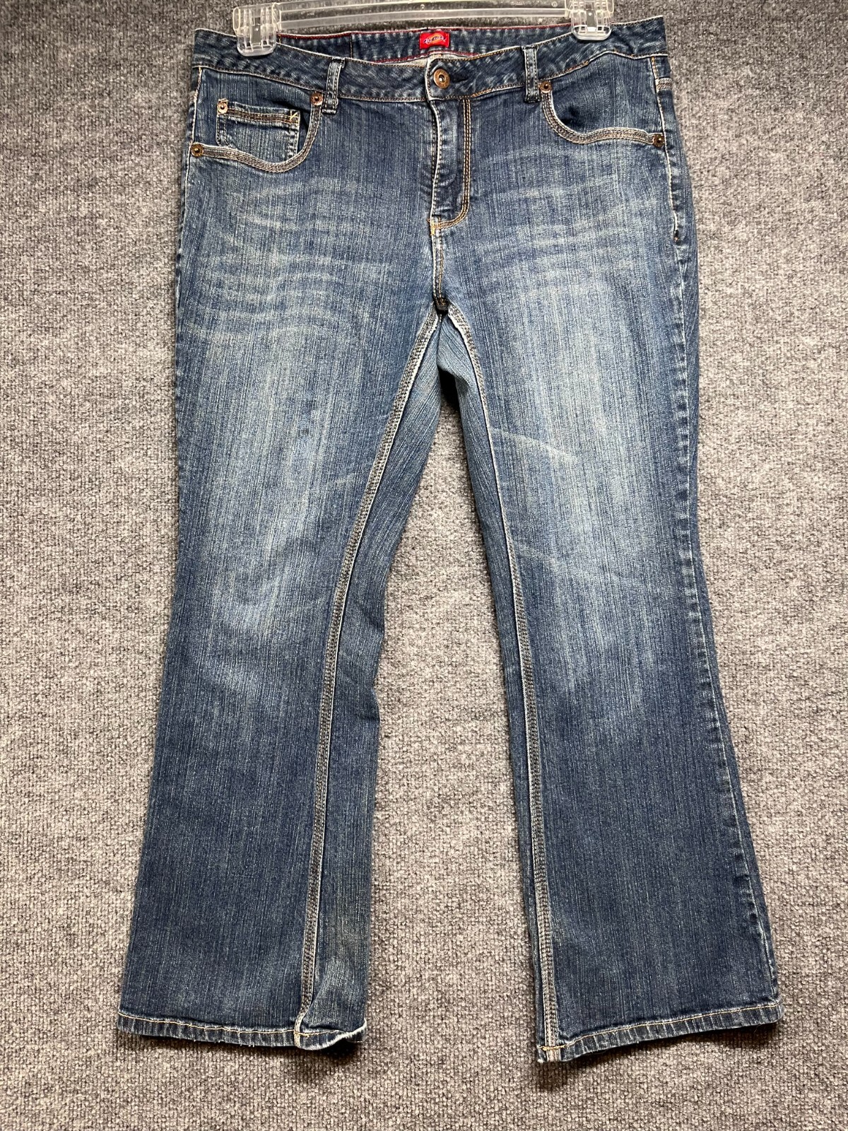Women's 14 Short Slim Fit Bootcut Dark Wash Denim Pants W34/