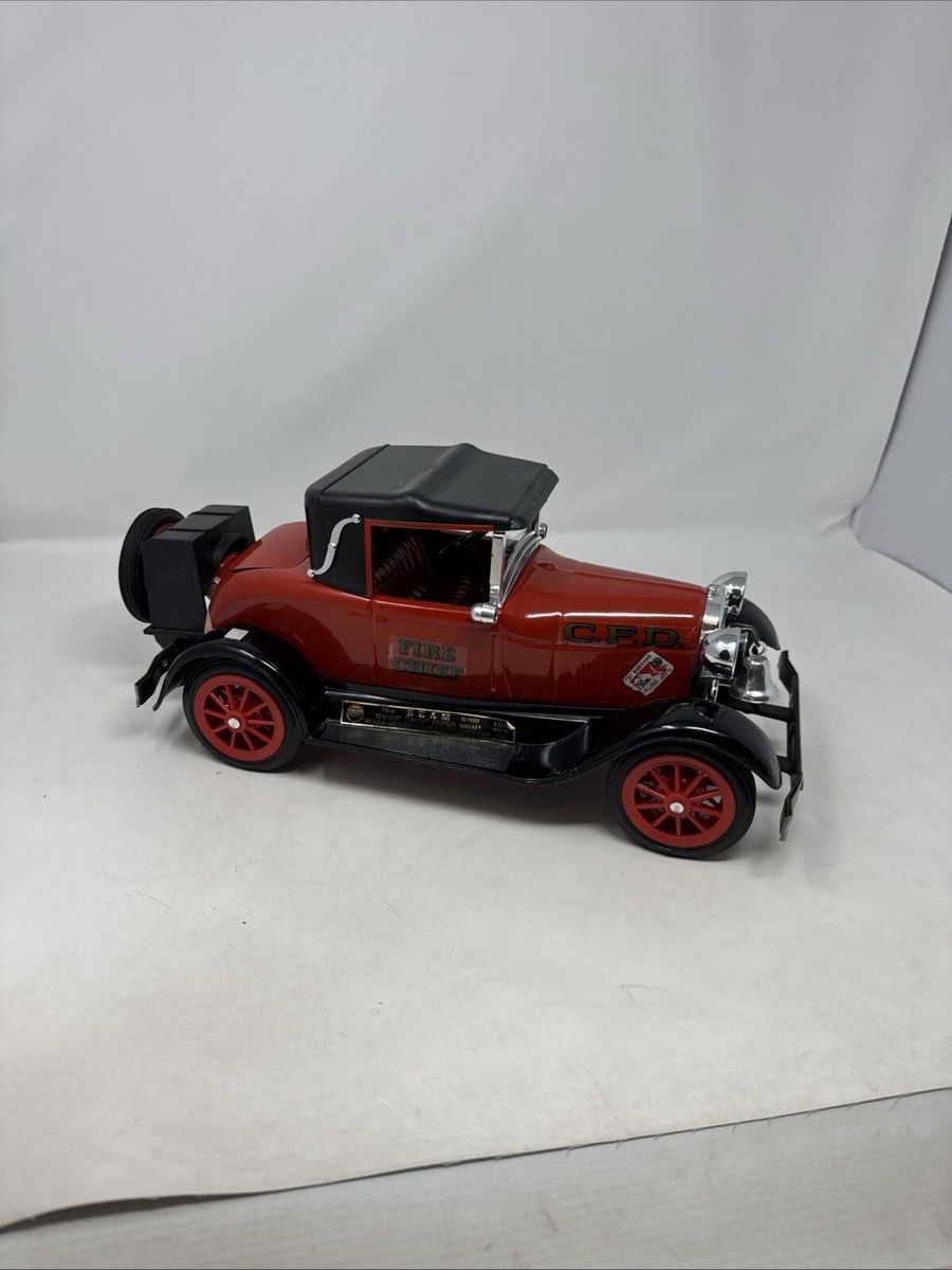 BEAMバーボンウイスキー　ファイヤーチーフ ミニカー ボトル BEAMバーボンウイスキー ファイヤーチーフ ミニカー ボトル