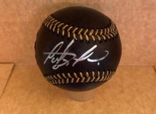 FERNANDO TATIS PADTRES SIGNED AUTOGRAPHED BLACK BASEBALL USA HOLO 