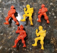 Vintage Ajax Archer Hard Plastic Spacemen Lot of 4 1950s 1960s 3" Yellow Red