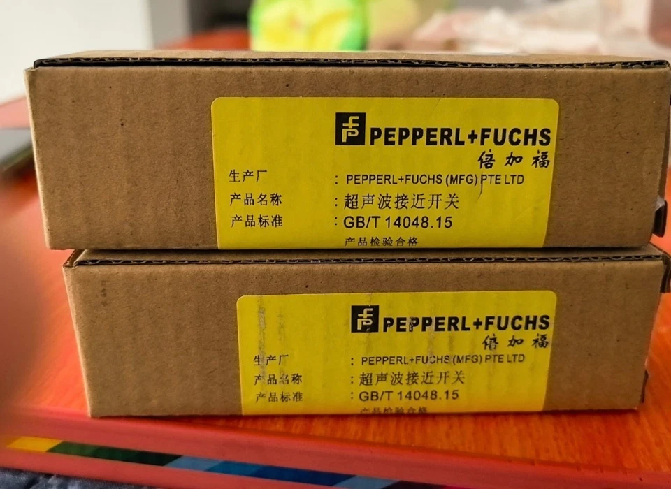 Pepperl + Fuchs ultrasonic sensor from Germany ub300-18gm40-i-v15 Brand new - Image 3 of 4