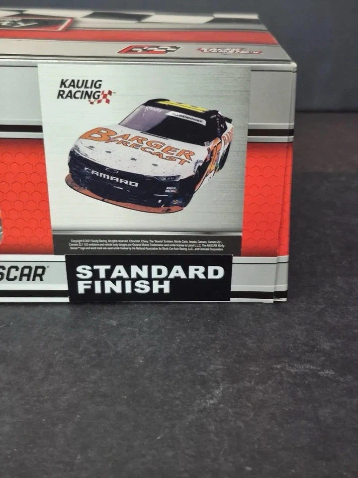AJ Allmendinger #16 Barger Camaro 2021 prefabricado Bristol victoria carrera NASCAR 1/24 Foto 4 de 4