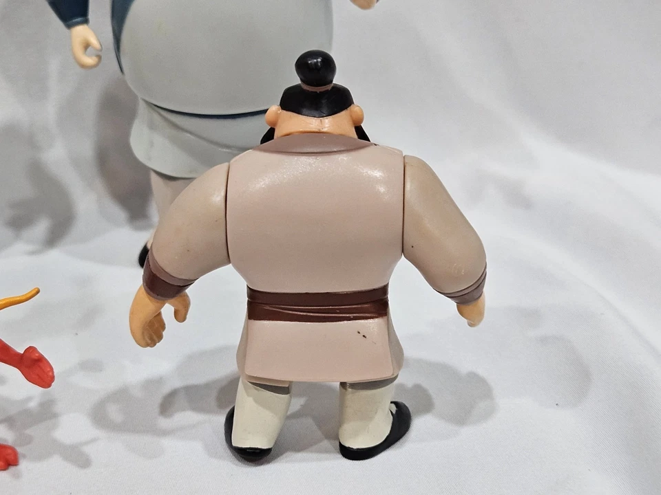 Disney Mattel Mulan Action Figure Lot – Shang, Mulan, Yao, Ling, Chien-Po Mushu - Image 3 of 4