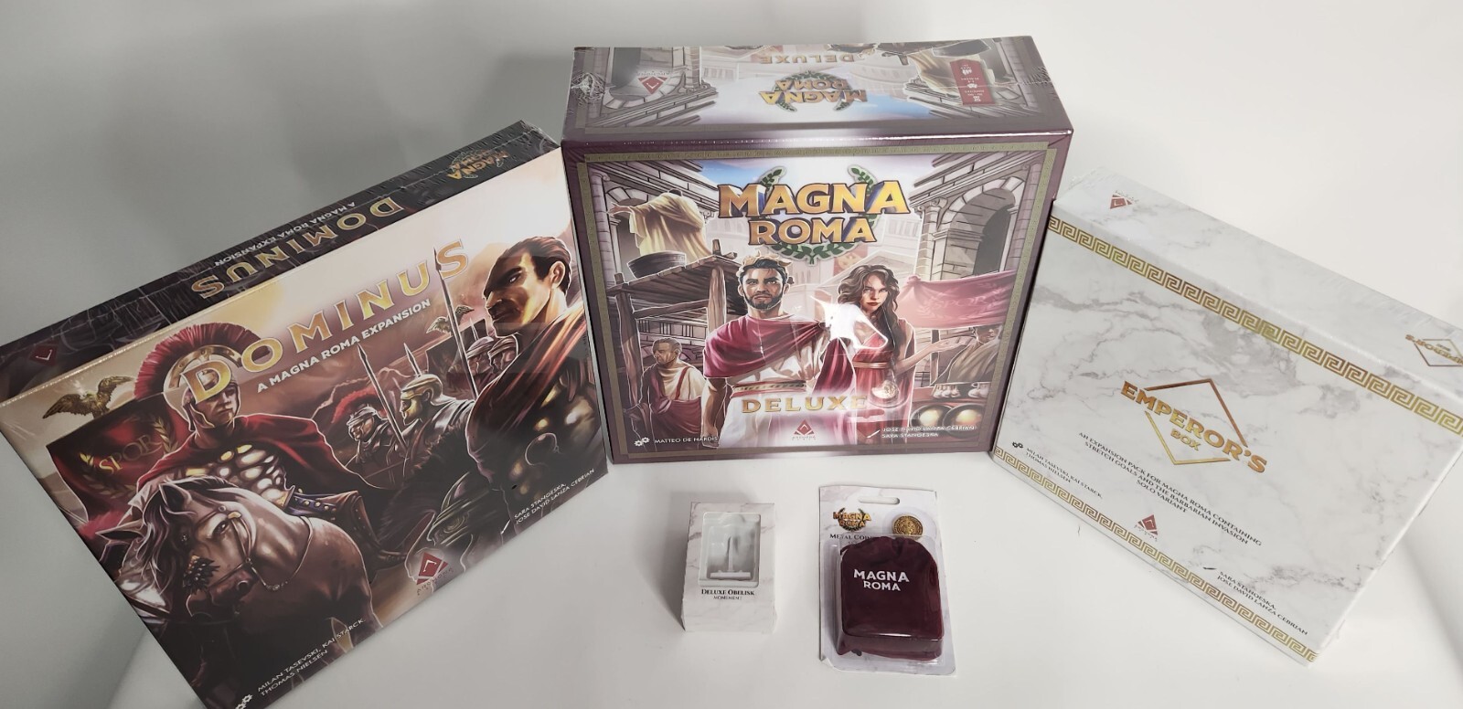Эксклюзивное издание Magna Roma Deluxe на Kickstarter от Archona Games, выпущенное компанией Archona Games.