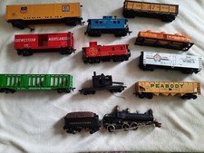 Lot Of HO Scale Train Cars Untested