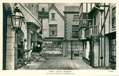 Frühe alte RP Schwarzweiß Postkarte York Castle Museum unbesendet.