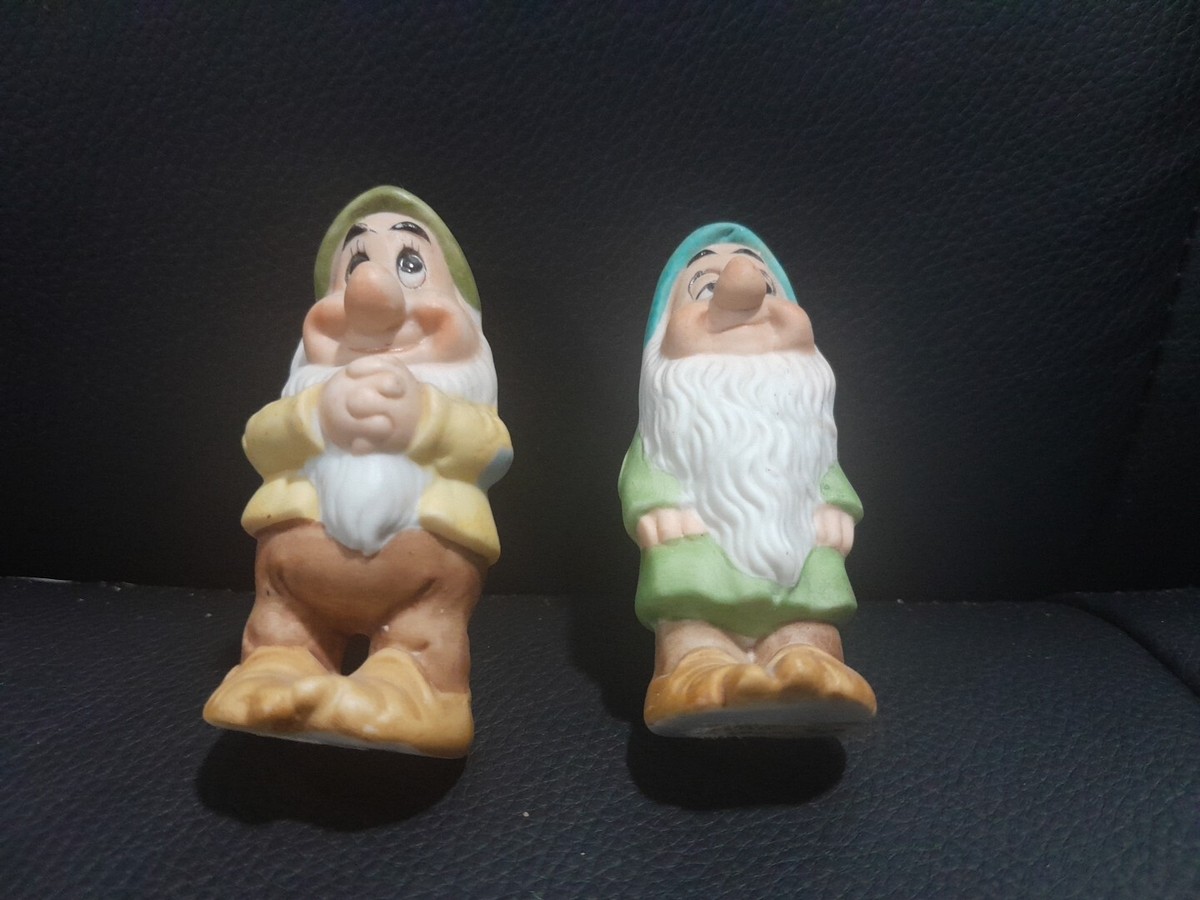 Vintage Snow White and the Seven Dwarfs Bashful And Sleepy