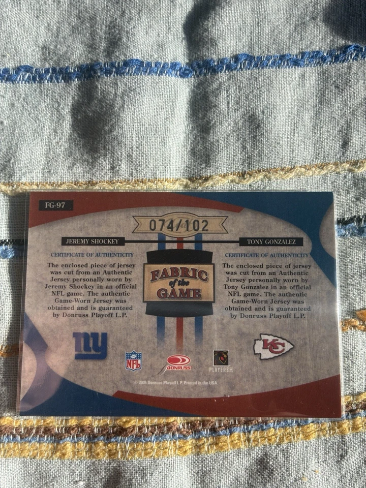 2005 Leaf Cert Mat 首次亮相冈萨雷斯/曲棍球双球衣 74/102 卡 # FG-97 — 第 3/4 张图片