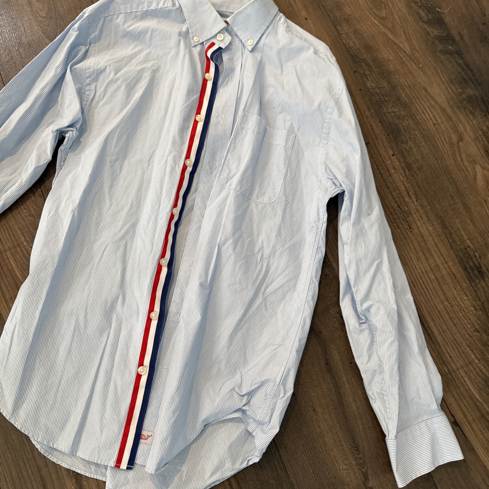 Vineyard Vines M Button Down Excellent - image 4