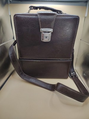 Marsand Leather Two Tier Vintage Camera Bag Deep Red protective interior