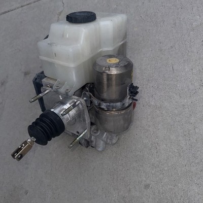 ✓1998 - 2002 TOYOTA LAND CRUISER & LEXUS LX470 ABS BRAKE BOOSTER