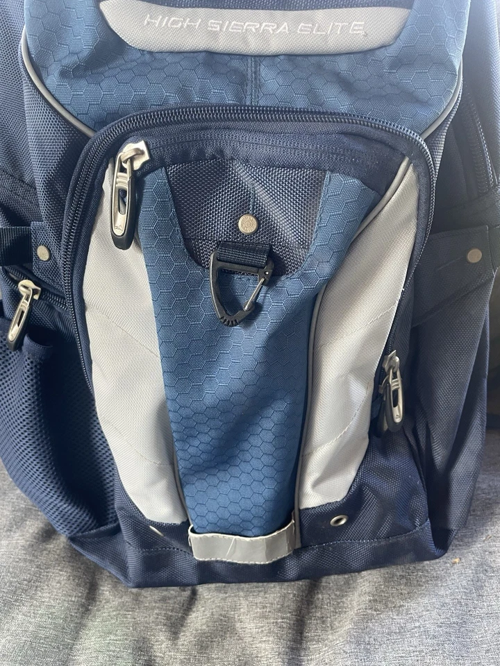 Mochila High Sierra Elite correa de suspensión trasera refrigerada por flujo de aire azul marino Foto 3 de 4