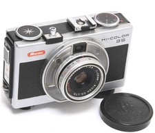 Ricoh Hi-Color 35 camera w. Rikenon 2.8/35mm