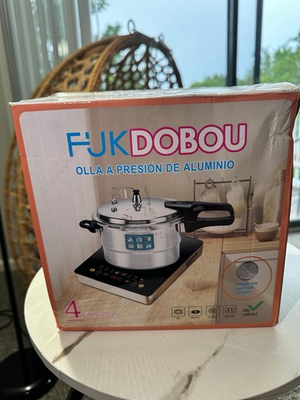 #ad FJKDOBOU 4L 20cm Aluminum Stove Top Pressure Cooker w Lid amp; Steamer Silver $30.00