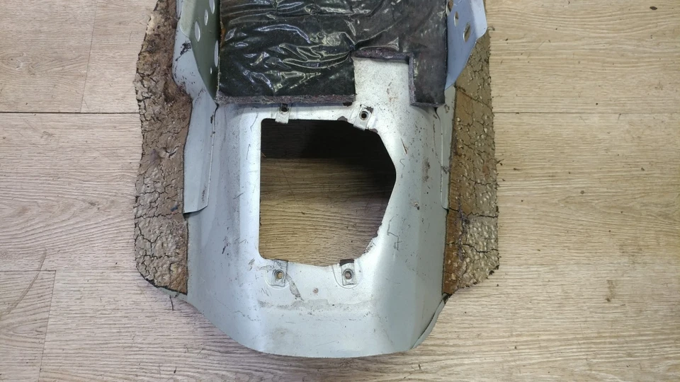 99-04 MUSTANG OEM FORD GT AUTO TRANSMISSION TUNNEL METAL REPAIR SECTION - Image 4 of 4