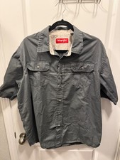Wrangler Short Sleeve Button-Up Shirt XL Charcoal Gray