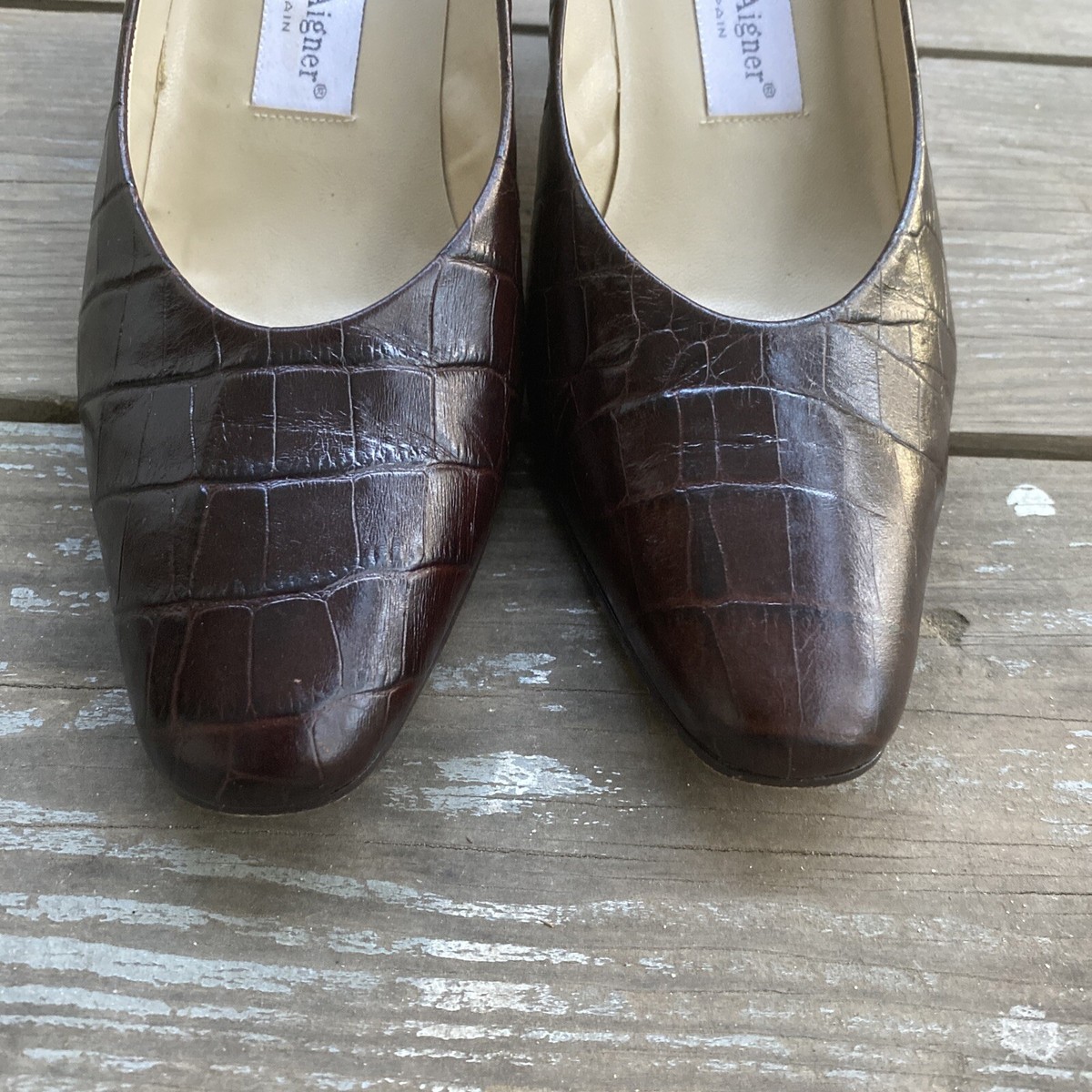 Etienne Aigner Croc Embossed Brown Leather Pumps Heels Shoes  display picture 1