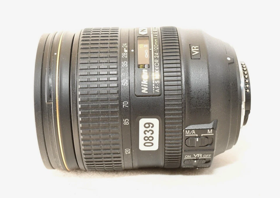 Nikon AF-S NIKKOR 24-120mm f/4 G ED VR Lens Good used condition w/covers, hood - image 4 of 4