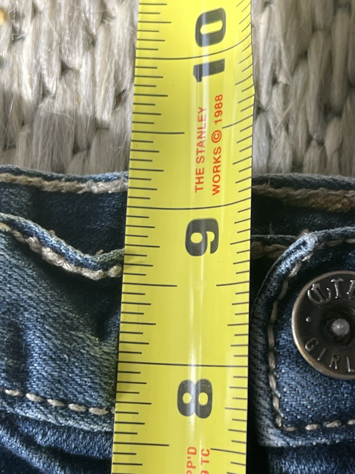Picture 9 of 10