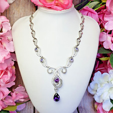 Elegant Center Teardrop Crystal Rhinestone Silver Tone Choker Necklace