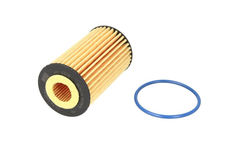 Oil filter for COUNTRY BADGE, B BADGE, B GRAND SPORT BADGE, ZAFIRA
