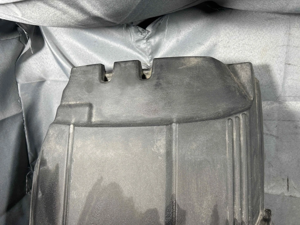 Fits 2011 Chevy Avalanche Engine Cover OEM:12625893 Foto 3 de 4