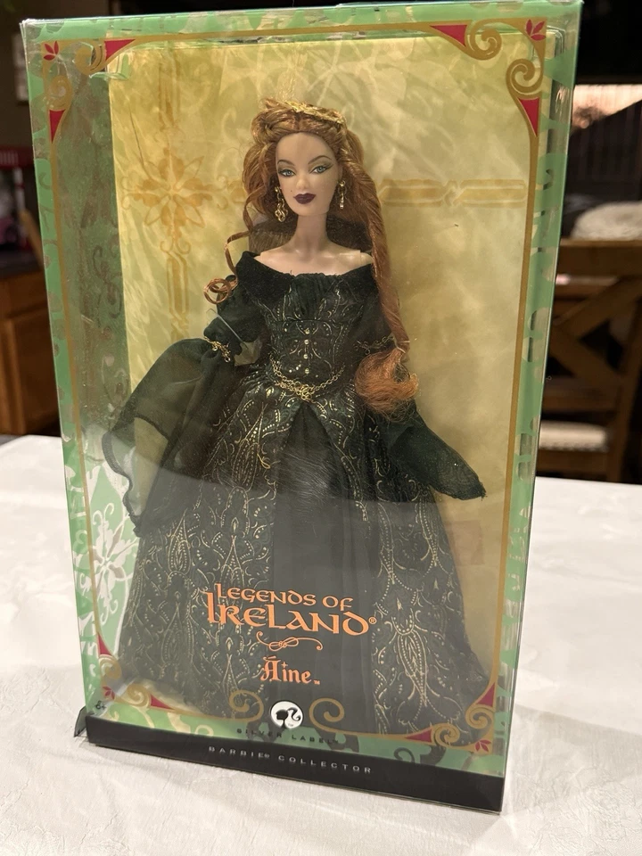 Barbie Legends of Ireland Aine Doll 2006 Pink Label w/ Box (Read Desc) - Image 2 of 4