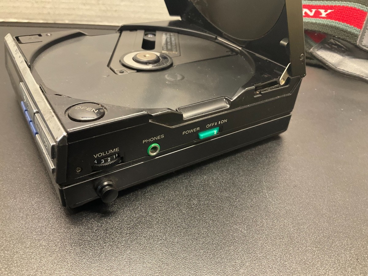 Sony Discman D-7 Portable CD Player BP-200 Battery Broken For