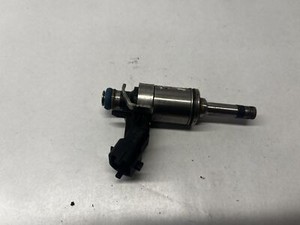 2017 AUDI A4 8W2, B9 2.0 TFSI Quattro Kraftstoffeinspritzdüse 0261500