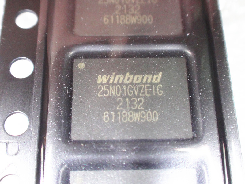 50pcs W25N01GVZEIG WSON-8 100% Original