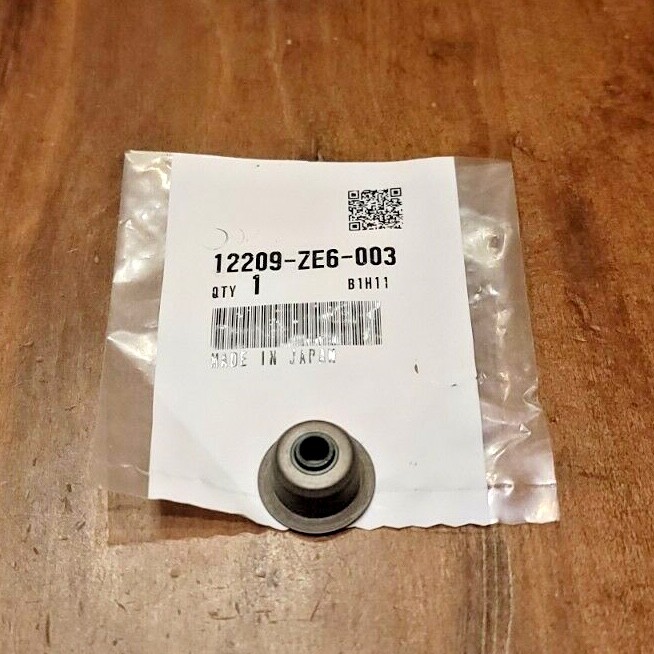 その他 eacc HONDA Valve Stem Seal GXV120 GXV140 GXV160 HRC216 12209-ZE6
