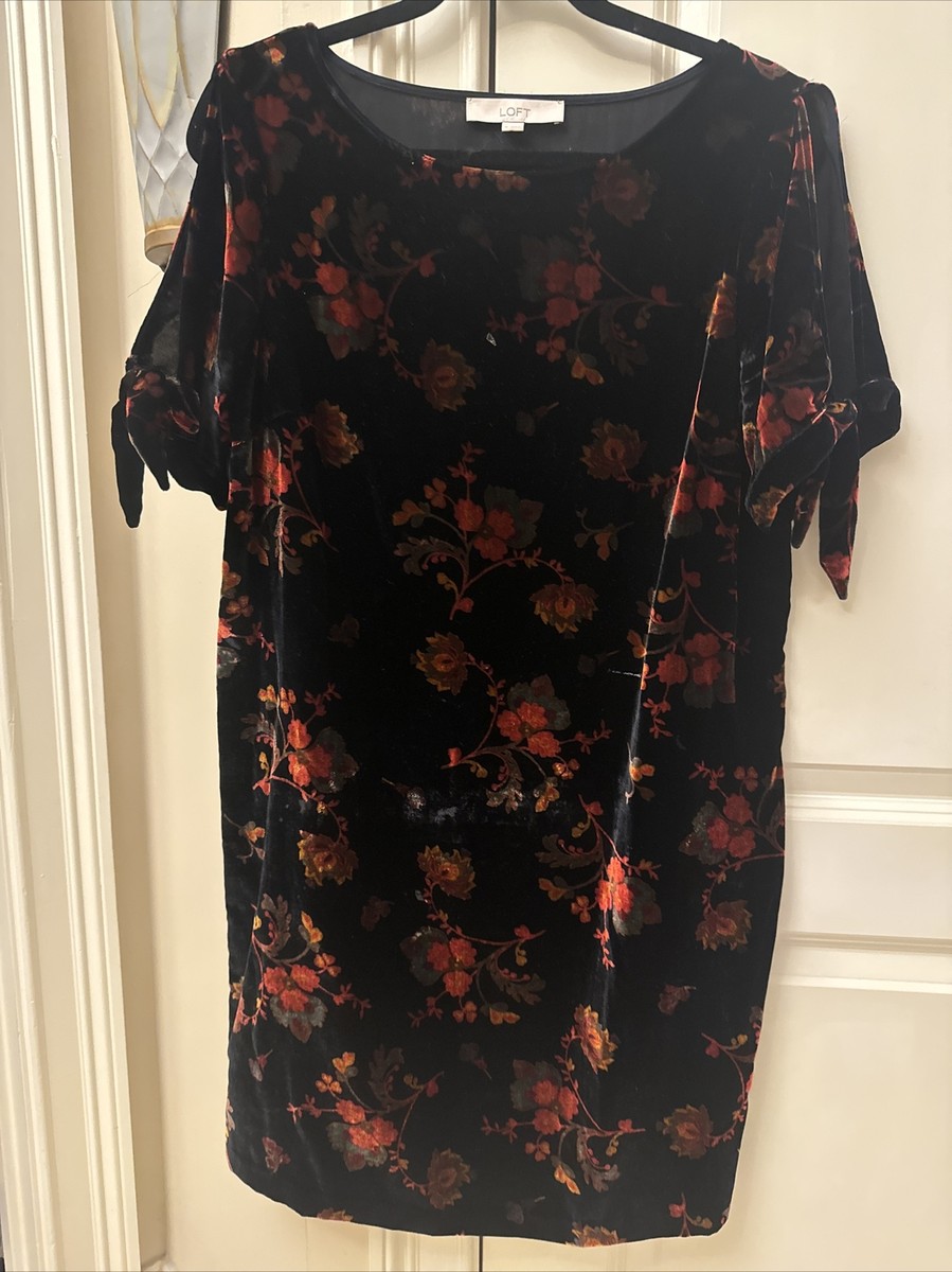 LOFT Dress Women's M Black Red Crushed Velvet Floral Cold Shoulder Shift Winter LOFT Dress Women's M Black Red Crushed Velvet Floral Cold Shoulder Shift Winter