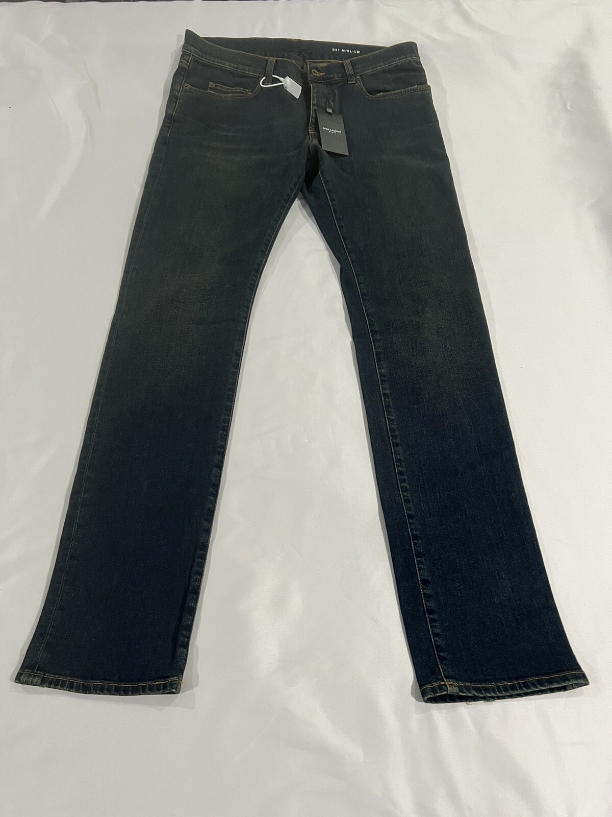 Jeans Saint Laurent Jedi Slimane. 33. $850