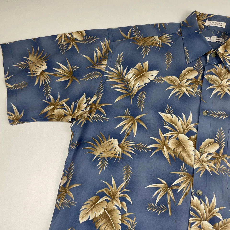 PIERRE CARDIN Blue Floral Hawaiian Shirt , Size L - Image 3 of 4