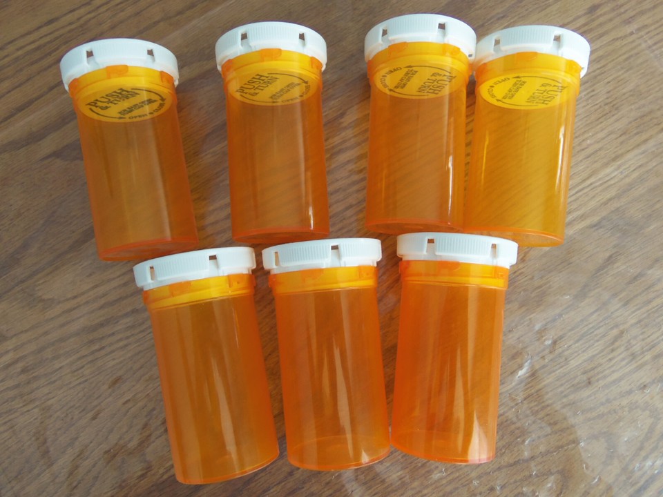 Lot of 7 Empty Plastic RX Pill Prescription Medicine Bottles For Crafts