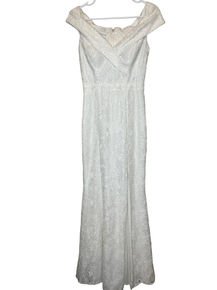 Vestido Vaina DB Studio Puños Fuera del Hombro Encaje Marfil Talla 0 Estilo #DB1531 Foto 4 de 4