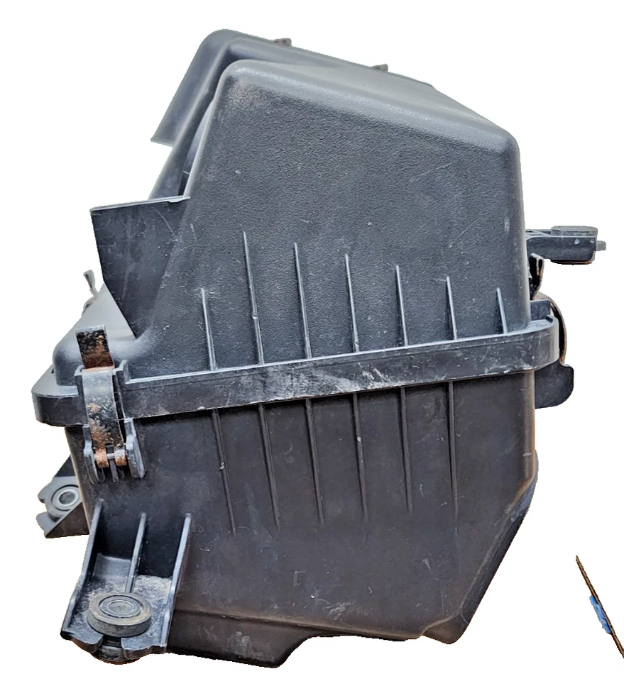 Conjunto de carcasa de caja de filtro de aire del motor Hyundai Azera 2009-2011 28110-3L100 OEM Foto 4 de 4