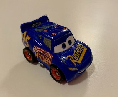 DISNEY PIXAR CARS MINI RACERS FABULOUS LIGHTNING MCQUEEN 2024