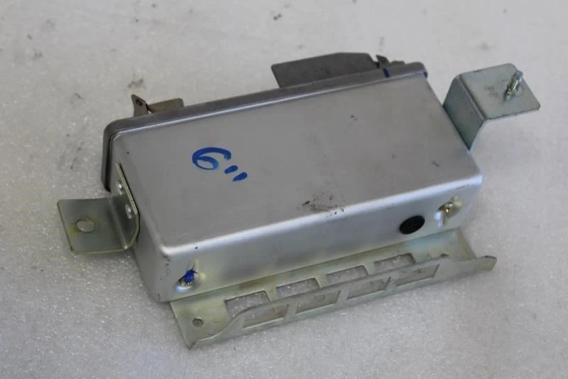 1990 NISSAN 300ZX ABS CONTROL MODULE 2 PASSENGER MODEL 47850-30P01 - Image 2 of 4