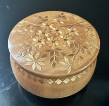 handcrafted small round wooden trinket box with lid straw floral design