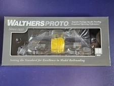 HO Scale Walthers Proto Trinity 14,000 Molten Sulfur Tank Car, TILX 135306
