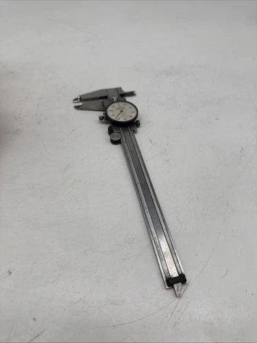 Mitutoyo 505-637 Dial Caliper 6".        d5