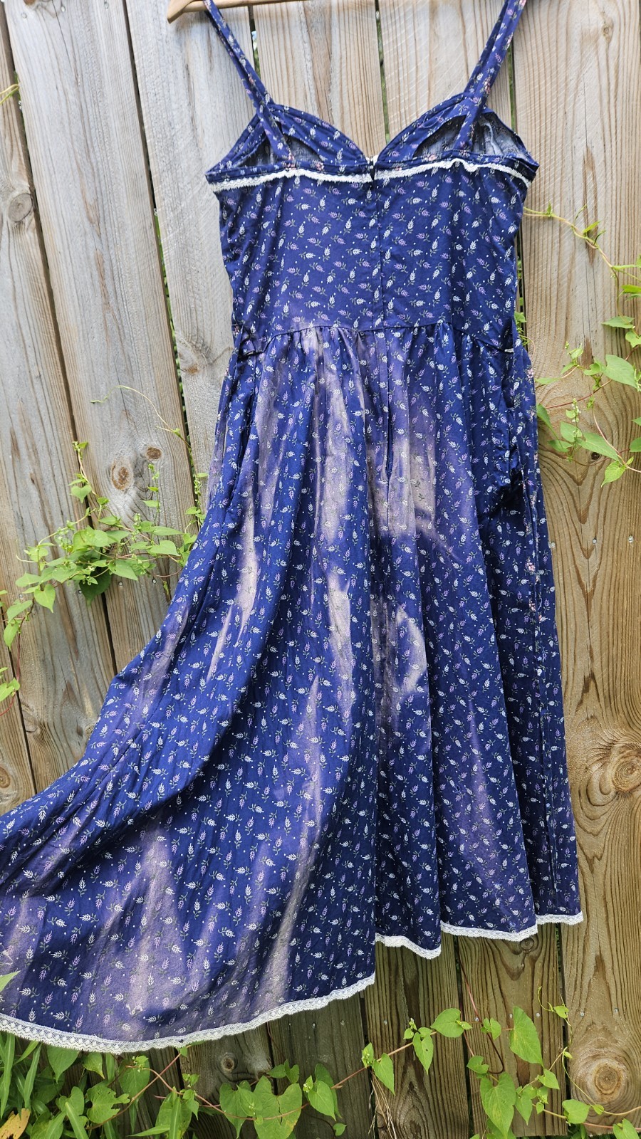 blue gunny sack dress Vintage Gunne Sax 1970s Ditsy Floral Lace Trim D… Pippa Long Sleeve Midi Plus Size Dress Cup Size:US K - UK H Made from a vintage